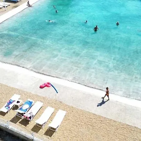 3 Etoiles - Piscine - Ccbaehg Campsite Mezel (Alpes-de-Haute-Provence)