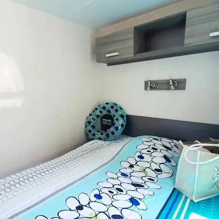 3 Etoiles - Piscine - Ccbaehg * Mezel (Alpes-de-Haute-Provence)